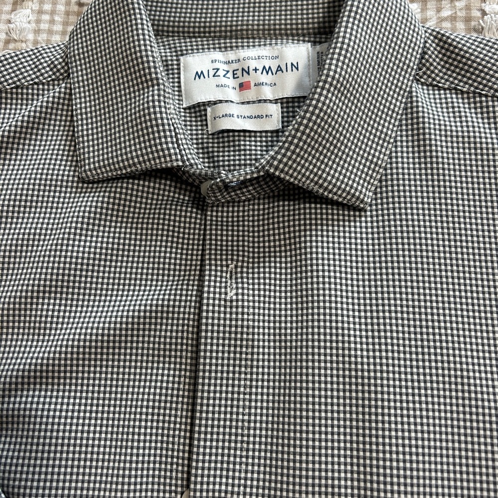 Mizzen+Main Monochrome Gingham Men's Shirt - Picture 2 of 5